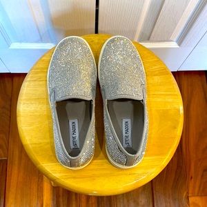 Steve Madden bling sparkle sneakers.  Size 7.5. Never worn.  NWOB